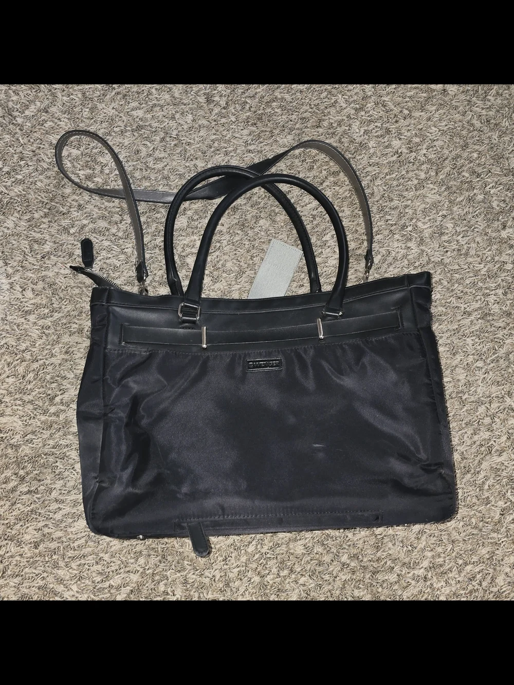 SwissGear Black Laptop Briefcase with Dual Handles and Shoulder Strap